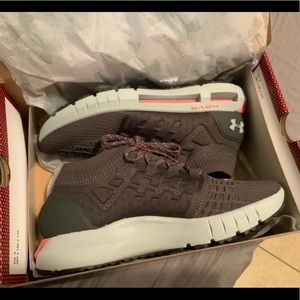 ‼️SALE‼️ Under Armour Phantom Hovr